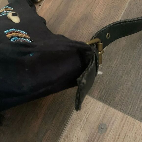 Fur embroidered vintage bag - Picture 2 of 6